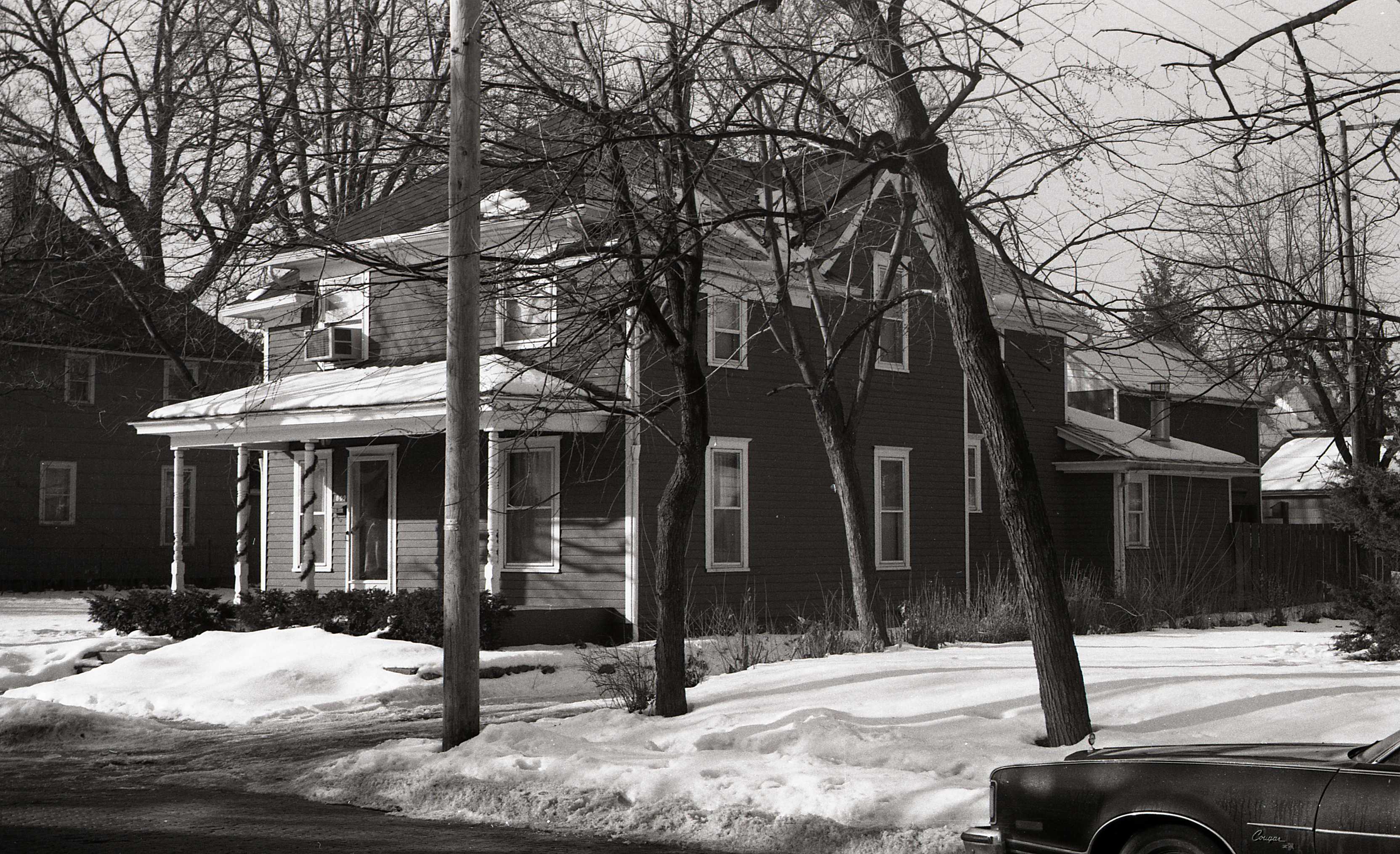 809 Forest Avenue